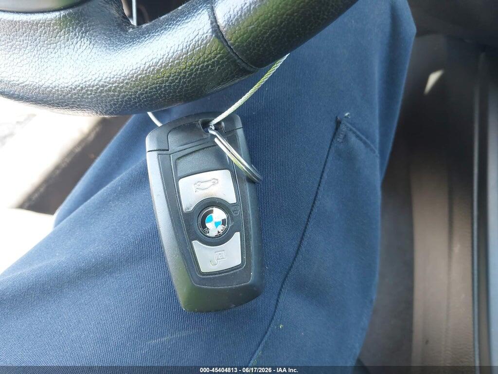 WBA3B3G54FNT17301 2015 BMW 328I photo no. 11