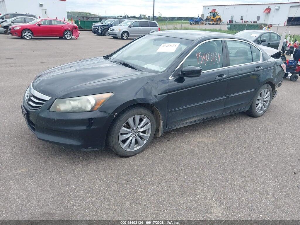 1HGCP2F85BA052398 2011 HONDA ACCORD photo no. 2