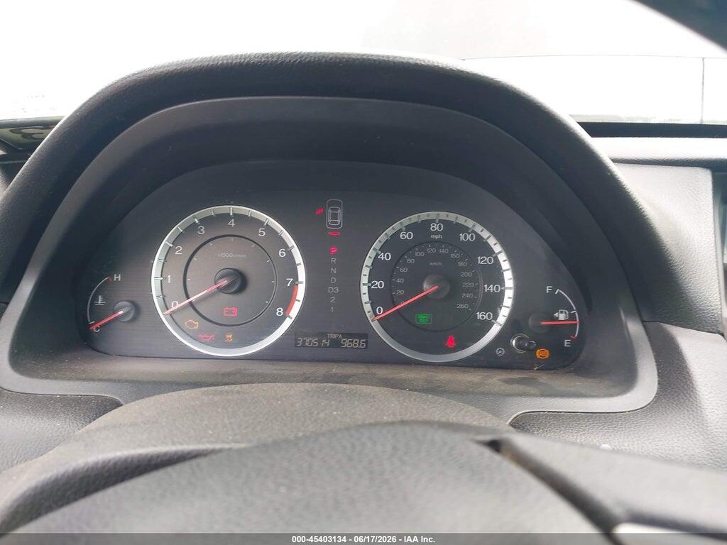 1HGCP2F85BA052398 2011 HONDA ACCORD photo no. 7