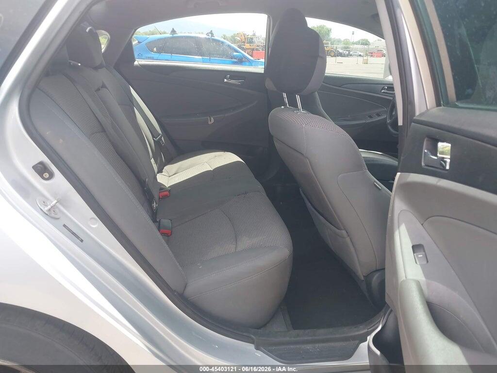 5NPEB4AC3BH205544 2011 HYUNDAI SONATA photo no. 8