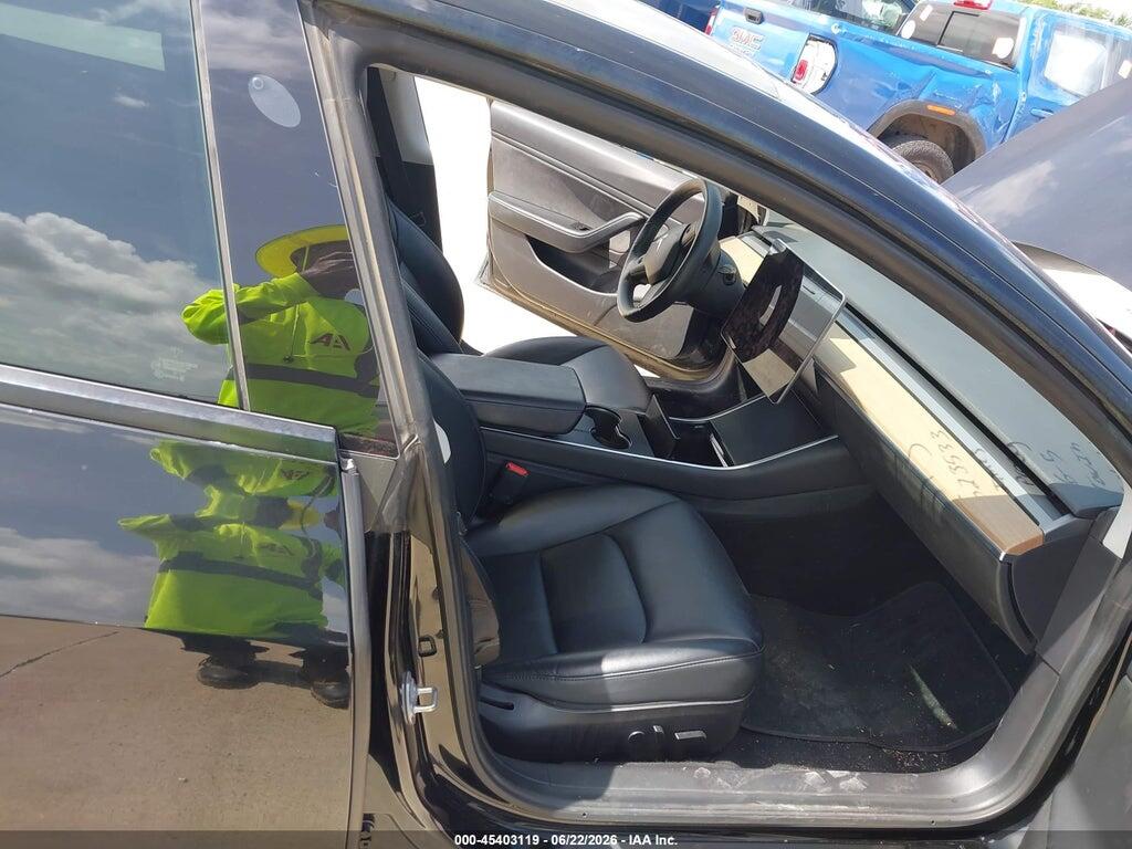 5YJ3E1EC7LF623533 2020 TESLA MODEL 3 photo no. 5