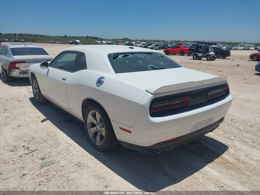 2C3CDZAGXJH322034 2018 DODGE CHALLENGER photo no. 3