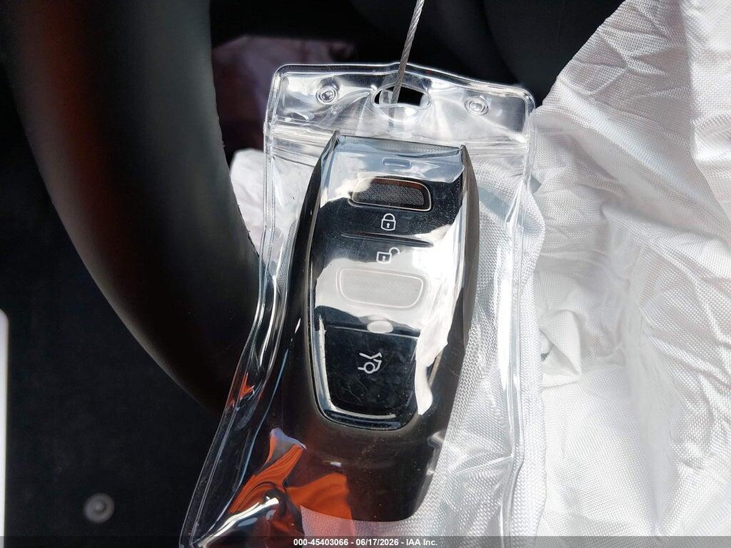 SD7VUJDW3STV12142 2025 ASTON MARTIN DBX photo no. 11