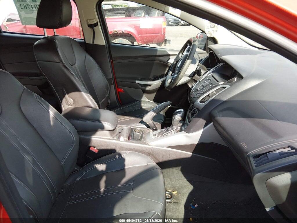 1FADP3K20DL311595 2013 FORD FOCUS photo no. 5