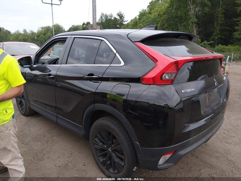 JA4AT4AA5JZ042777 2018 MITSUBISHI ECLIPSE CROSS photo no. 3