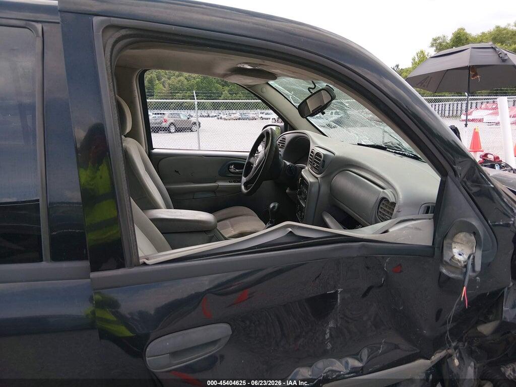 1GNDS13S052108152 2005 CHEVROLET TRAILBLAZER photo no. 5
