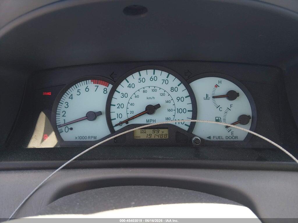 1NXBR38E14Z263687 2004 TOYOTA COROLLA photo no. 7