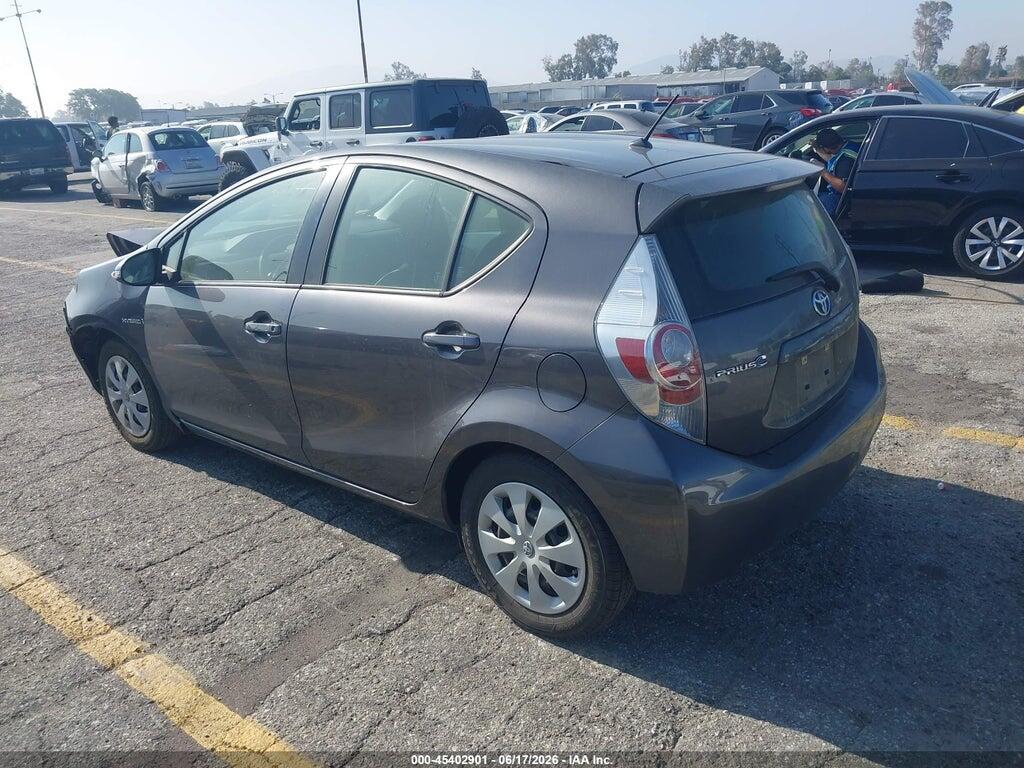 JTDKDTB35D1539915 2013 TOYOTA PRIUS C photo no. 3