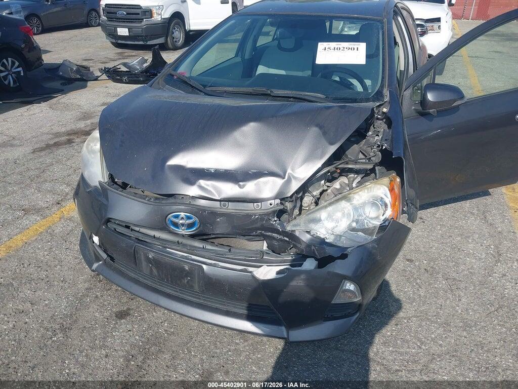 JTDKDTB35D1539915 2013 TOYOTA PRIUS C photo no. 6