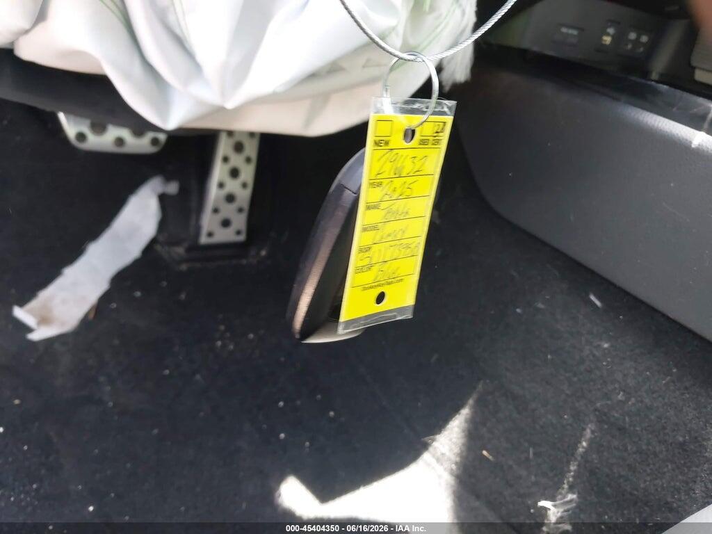 4T1DAACK2SU173950 2025 TOYOTA CAMRY photo no. 11