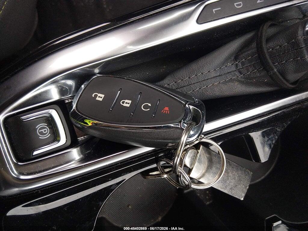 KL77LKEP5SC043027 2025 CHEVROLET TRAX photo no. 11