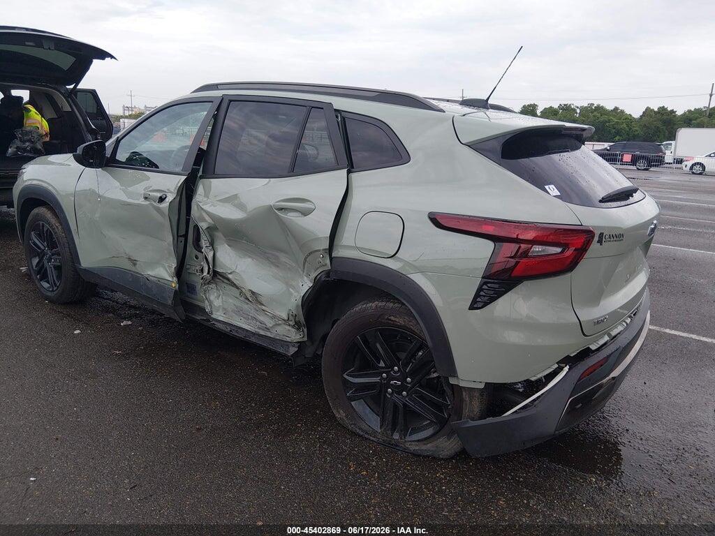 KL77LKEP5SC043027 2025 CHEVROLET TRAX photo no. 3