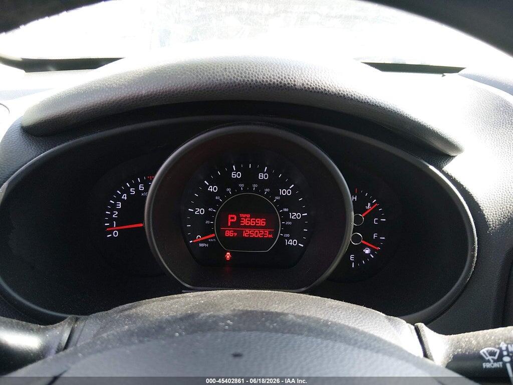 KNDJN2A28F7785630 2015 KIA SOUL photo no. 7