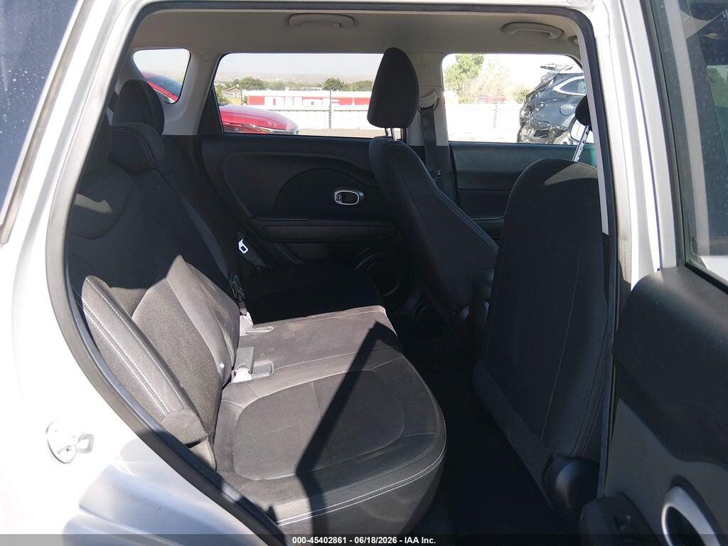 KNDJN2A28F7785630 2015 KIA SOUL photo no. 8