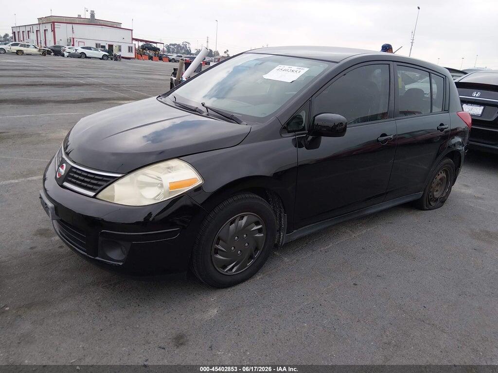 3N1BC13E28L365214 2008 NISSAN VERSA photo no. 2
