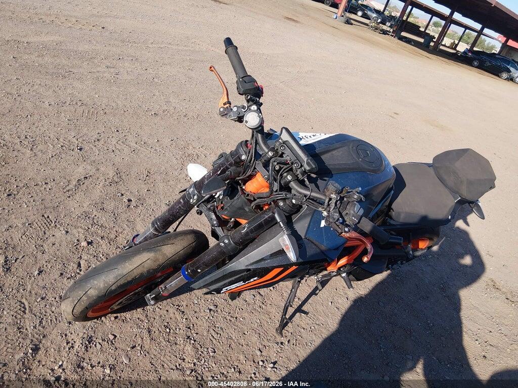 VBKV39405PM971105 2023 KTM 1290 photo no. 2