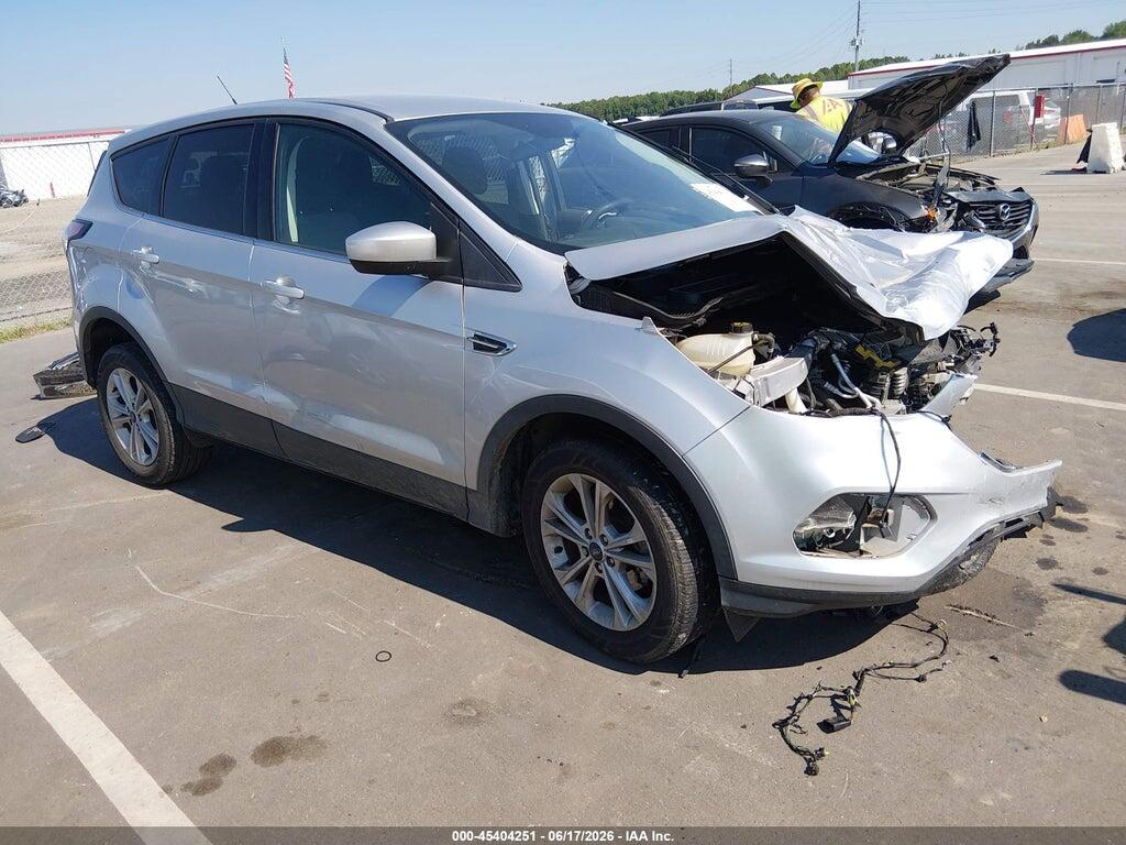 1FMCU0GD6HUB95564 2017 FORD ESCAPE photo no. 1