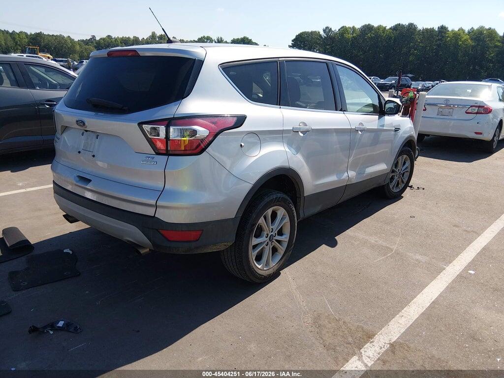 1FMCU0GD6HUB95564 2017 FORD ESCAPE photo no. 4