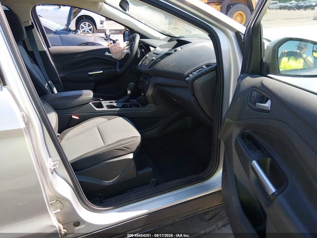 1FMCU0GD6HUB95564 2017 FORD ESCAPE photo no. 5
