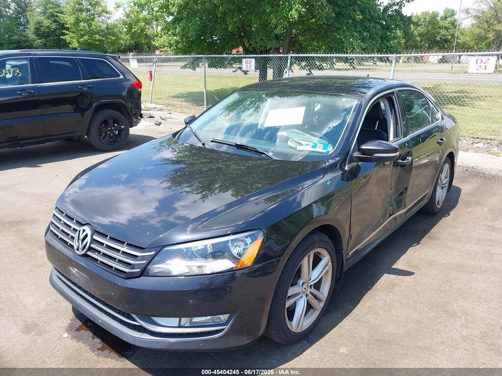 1VWCV7A39FC054806 2015 VOLKSWAGEN PASSAT photo no. 2