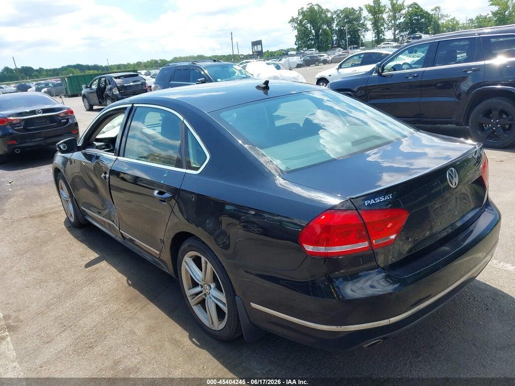 1VWCV7A39FC054806 2015 VOLKSWAGEN PASSAT photo no. 3