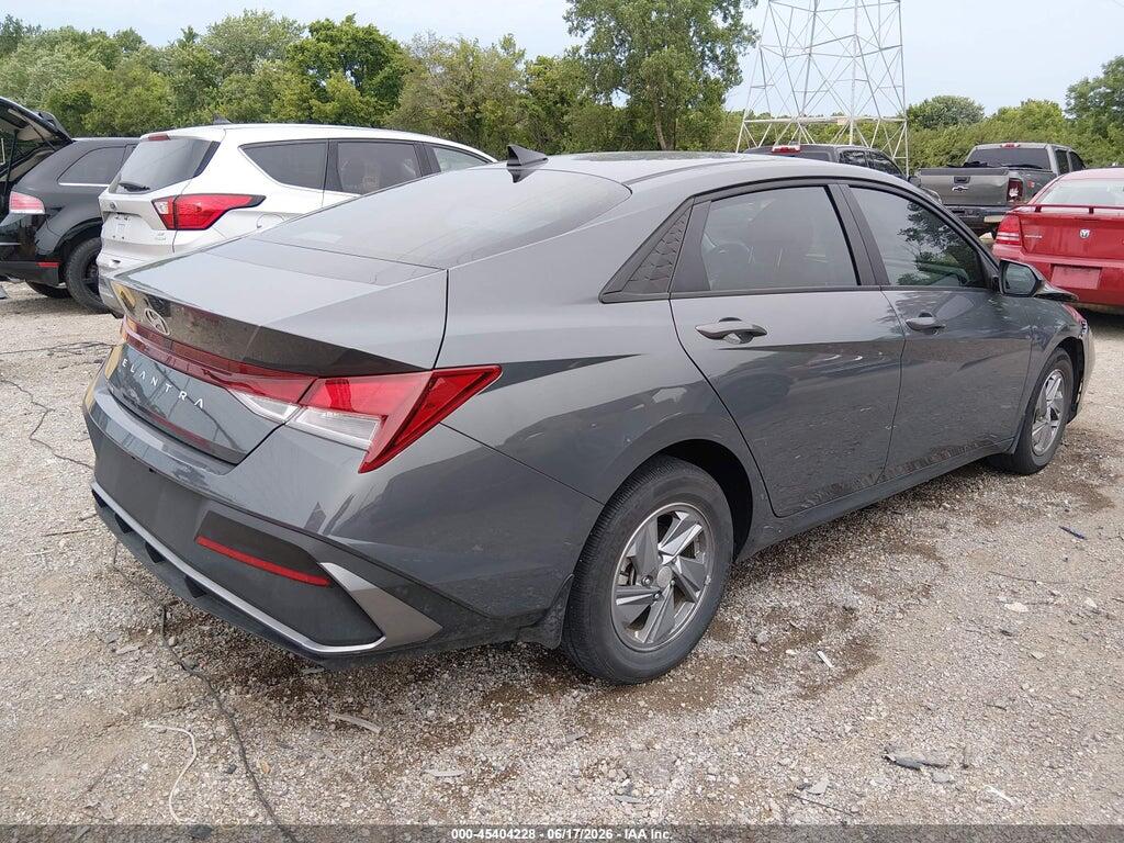 KMHLL4DG9RU827435 2024 HYUNDAI ELANTRA photo no. 4