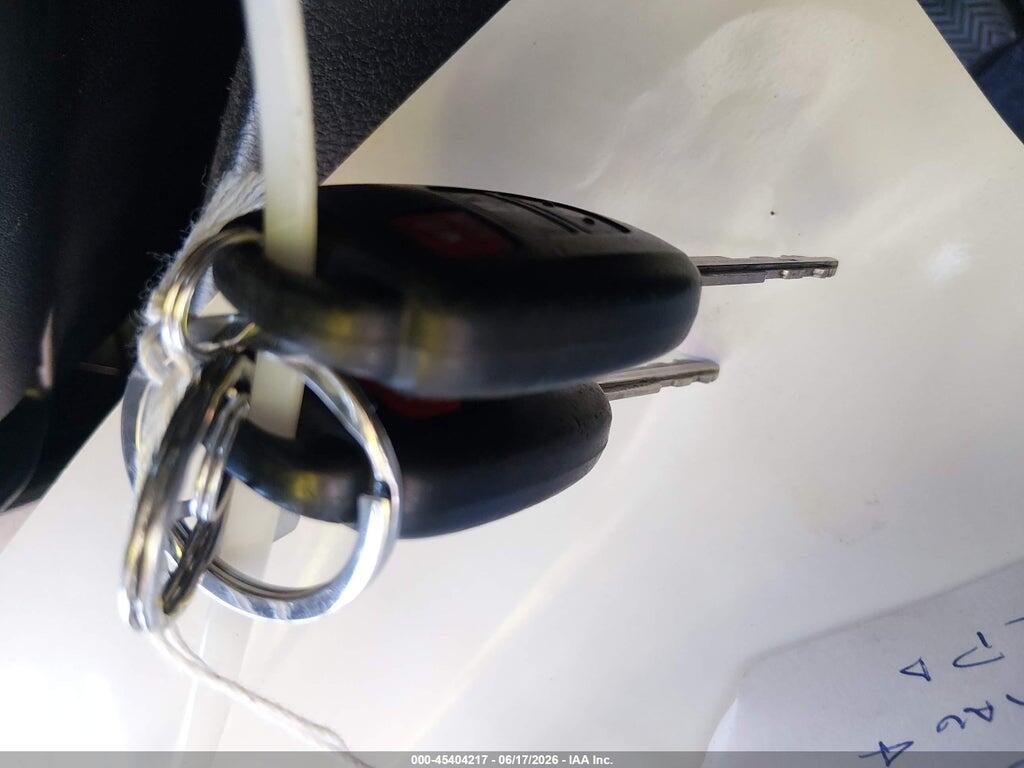 JTMRFREV9DD024200 2013 TOYOTA RAV4 photo no. 11