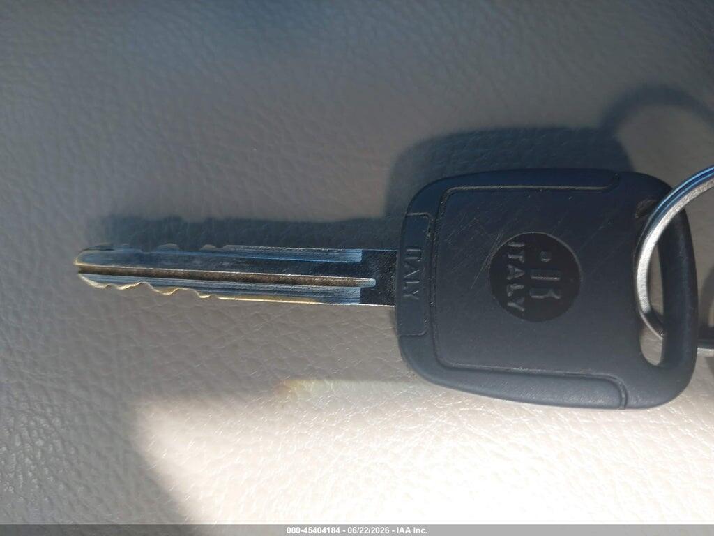 JTMBD31V065022715 2006 TOYOTA RAV4 photo no. 11