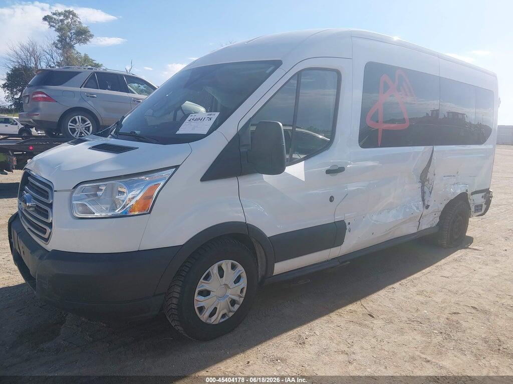 1FBAX2CM1HKA81444 2017 FORD TRANSIT-350 photo no. 2