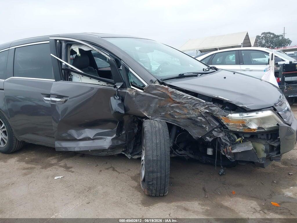 5FNRL5H6XDB007176 2013 HONDA ODYSSEY photo no. 6