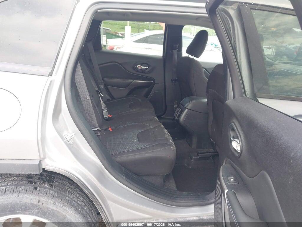 1C4PJMCB6LD584000 2020 JEEP CHEROKEE photo no. 8