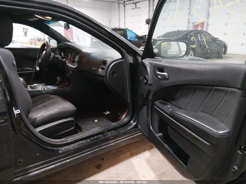 2C3CDXBGXKH581904 2019 DODGE CHARGER photo no. 5