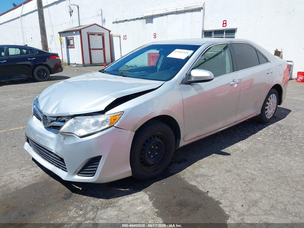 4T1BF1FK0EU796542 2014 TOYOTA CAMRY photo no. 2