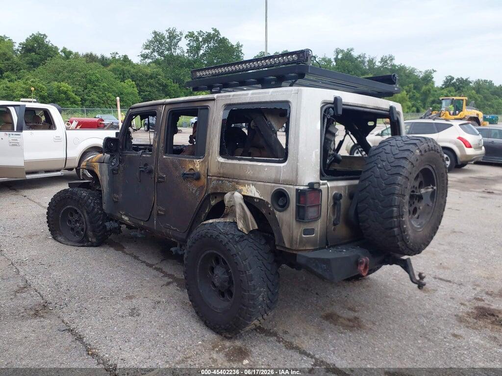 1C4HJWEG3DL693076 2013 JEEP WRANGLER UNLIMITED photo no. 3