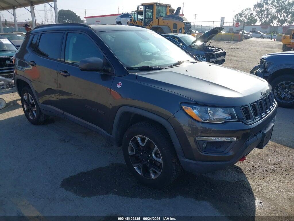 3C4NJDDB0JT199223 2018 JEEP COMPASS photo no. 1
