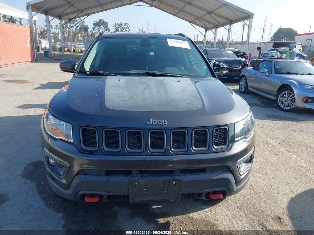 3C4NJDDB0JT199223 2018 JEEP COMPASS photo no. 12