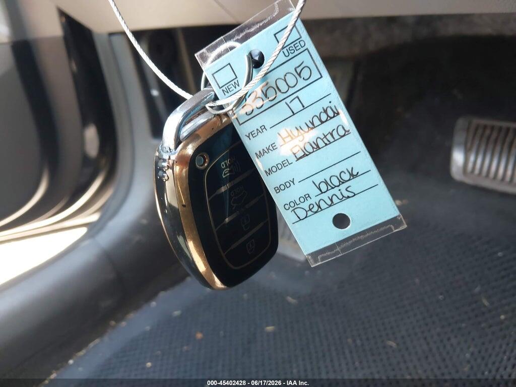 5NPD84LF6HH003873 2017 HYUNDAI ELANTRA photo no. 11