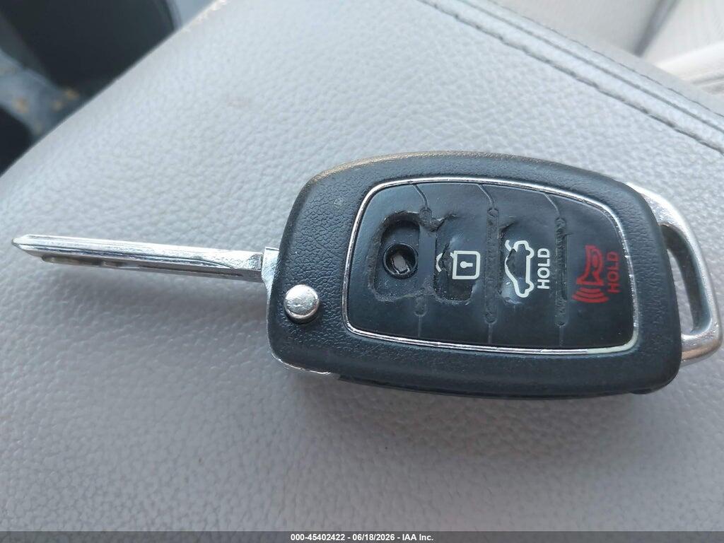 5NPE24AF4FH063365 2015 HYUNDAI SONATA photo no. 11