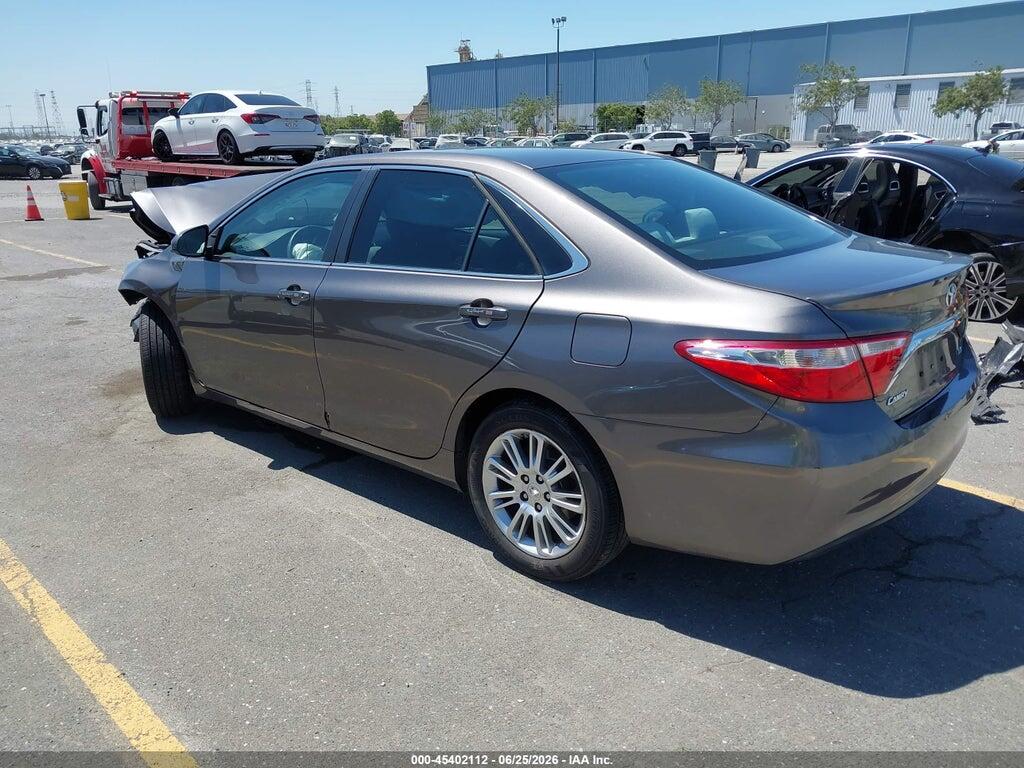 4T4BF1FK3FR458463 2015 TOYOTA CAMRY photo no. 3