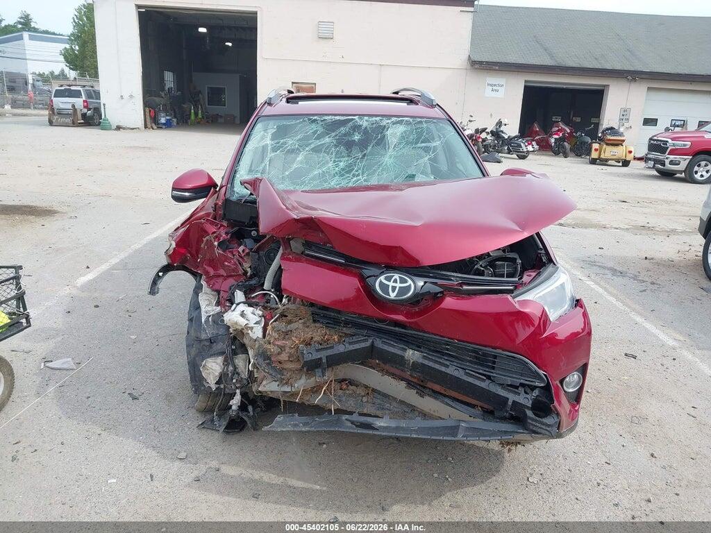 2T3RFREVXJW833929 2018 TOYOTA RAV4 photo no. 12