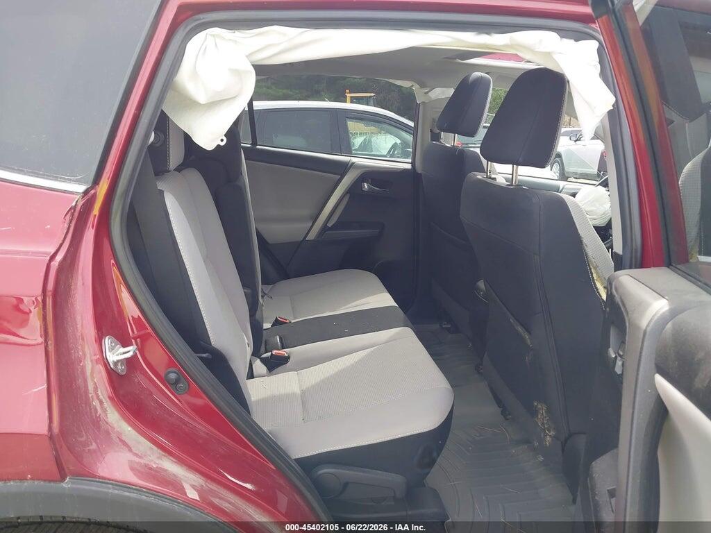 2T3RFREVXJW833929 2018 TOYOTA RAV4 photo no. 8