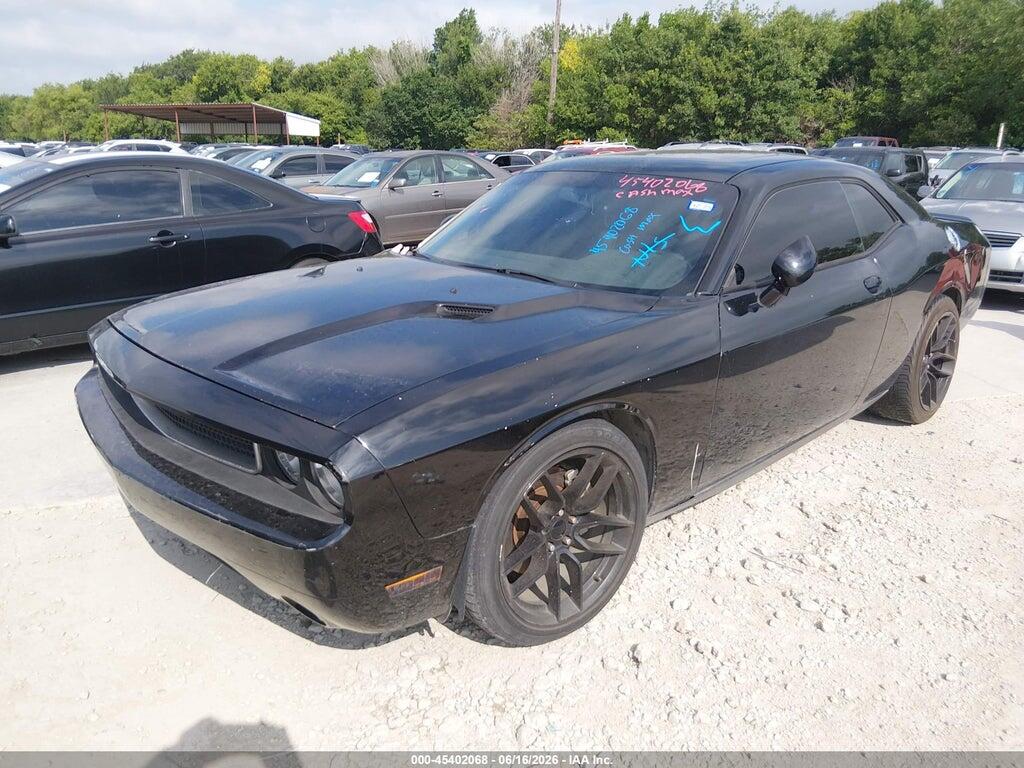 2C3CDYBT7EH185629 2014 DODGE CHALLENGER photo no. 2