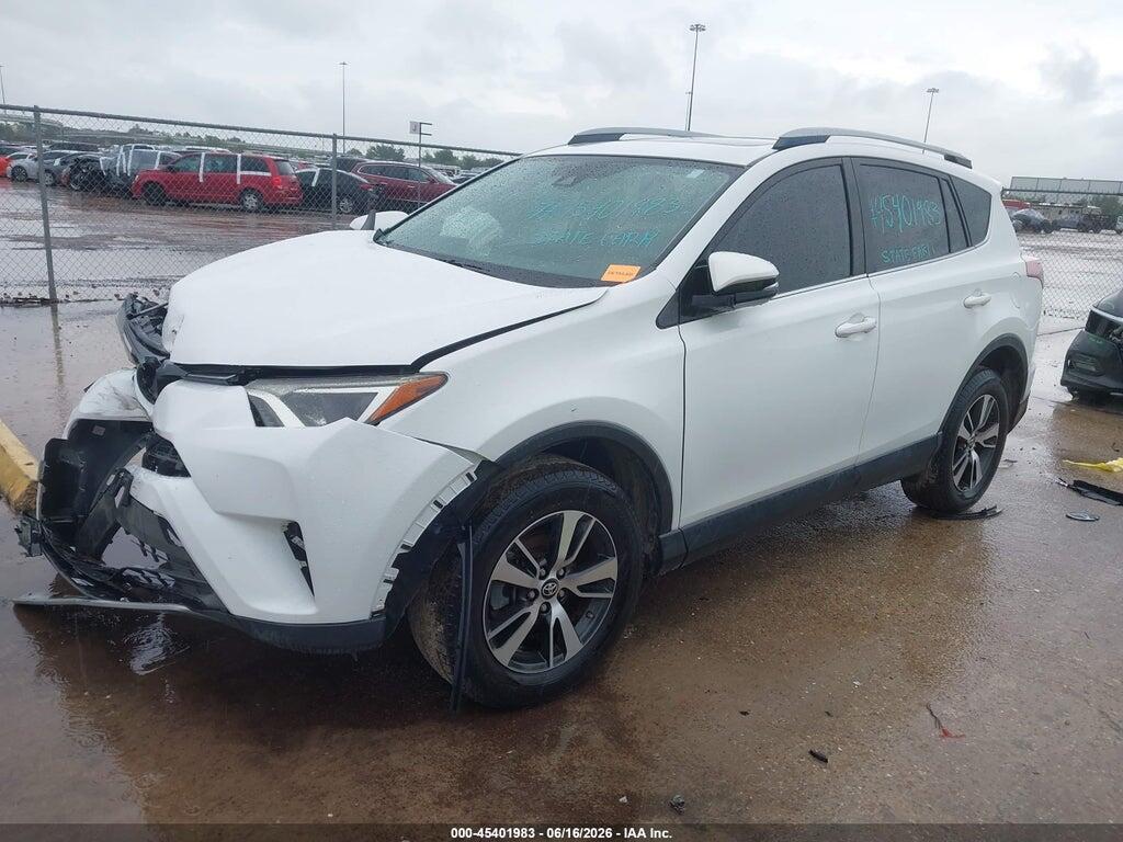 JTMWFREV1HJ715599 2017 TOYOTA RAV4 photo no. 2