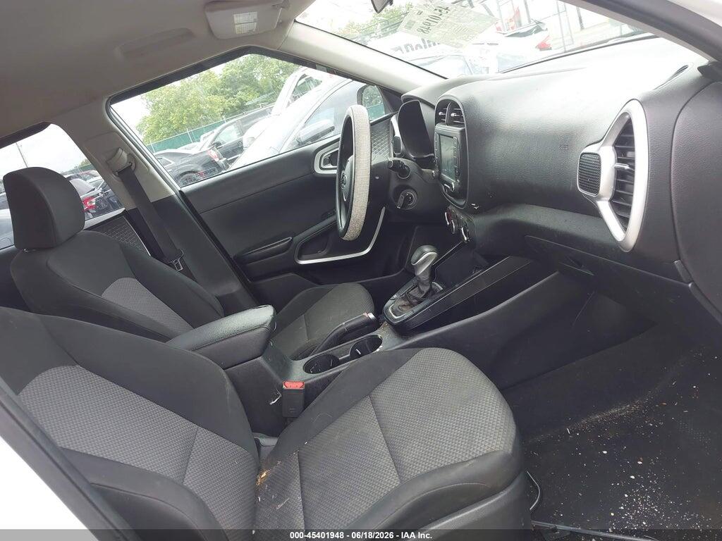 KNDJ23AUXL7732309 2020 KIA SOUL photo no. 5