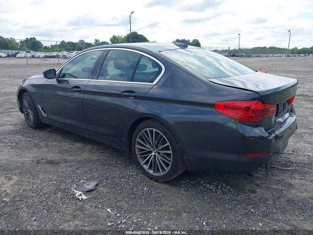 WBAJA9C06LCD47692 2020 BMW 530E photo no. 3