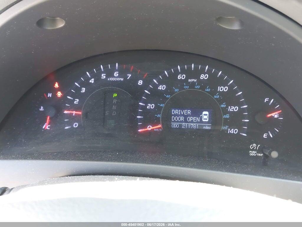4T4BF3EK8BR123240 2011 TOYOTA CAMRY photo no. 7