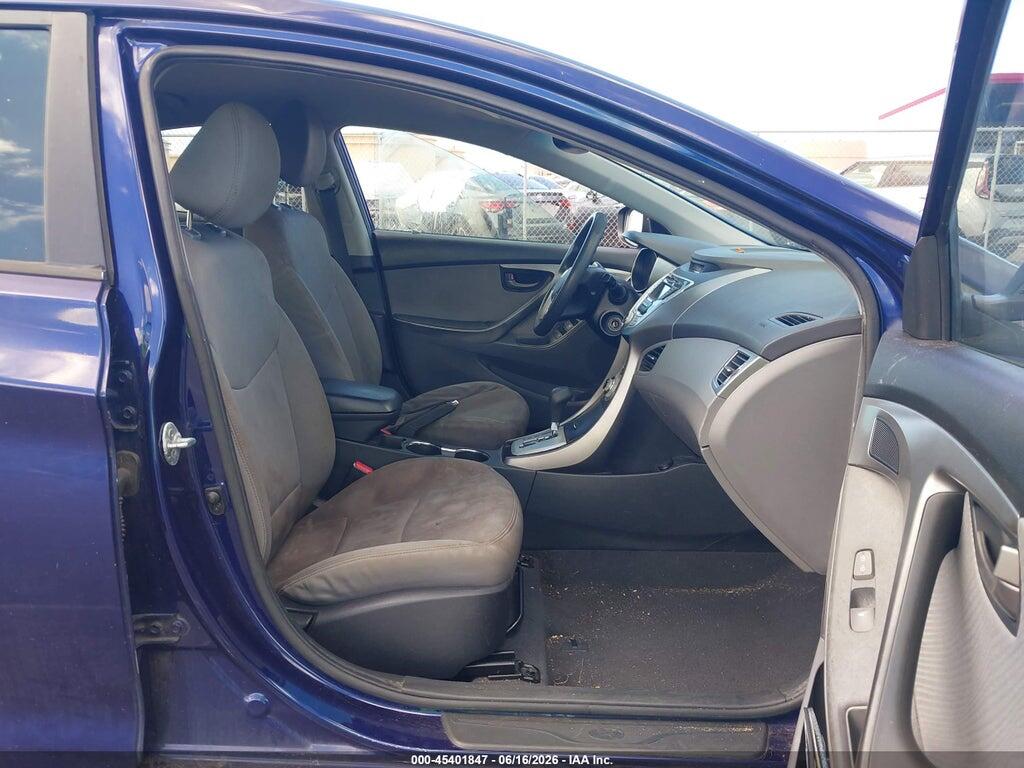 5NPDH4AE3CH103304 2012 HYUNDAI ELANTRA photo no. 5