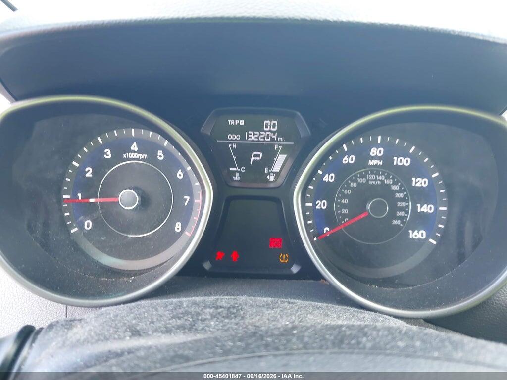 5NPDH4AE3CH103304 2012 HYUNDAI ELANTRA photo no. 7