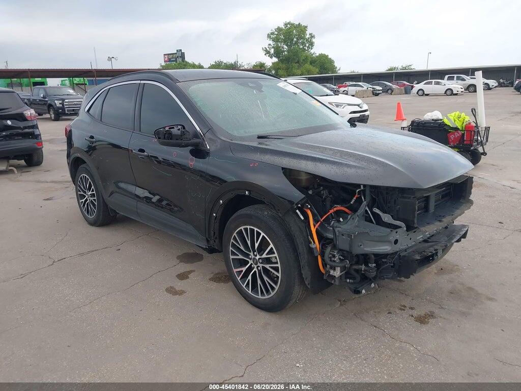 1FMCU0E10PUB30765 2023 FORD ESCAPE photo no. 1