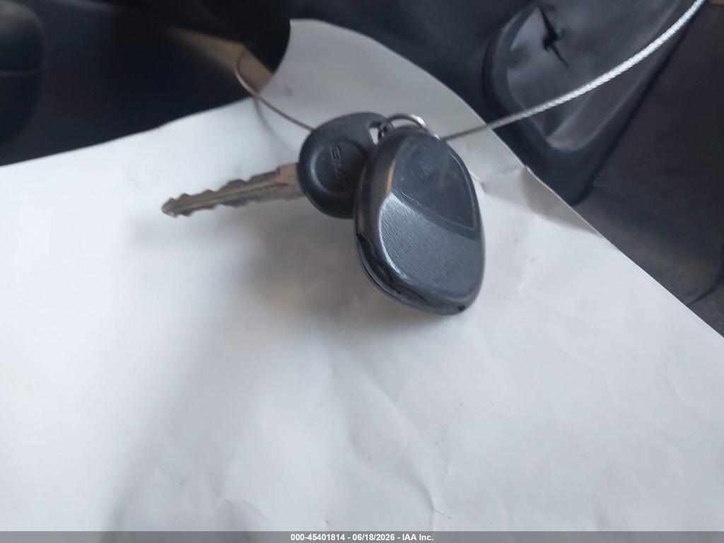3GTRCVE04AG184585 2010 GMC SIERRA 1500 photo no. 11